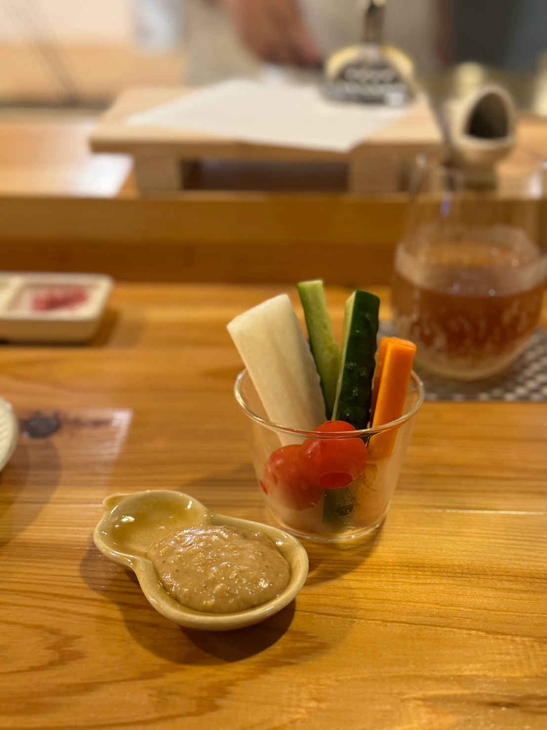 野菜スティックと自家製和風ディップ